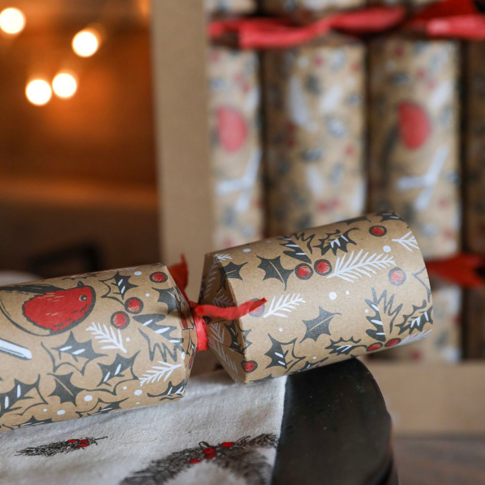 Deluxe Crackers - Red Robin (12 pack) by Celebration Crackers - Christmas Cracker Warehouse