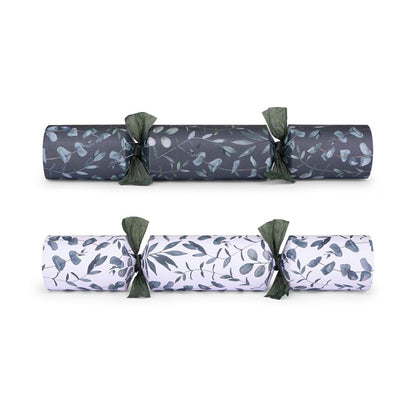 Eucalyptus eco Christmas crackers, 12-pack, green and white christmas crackers with green leaf print single crackers