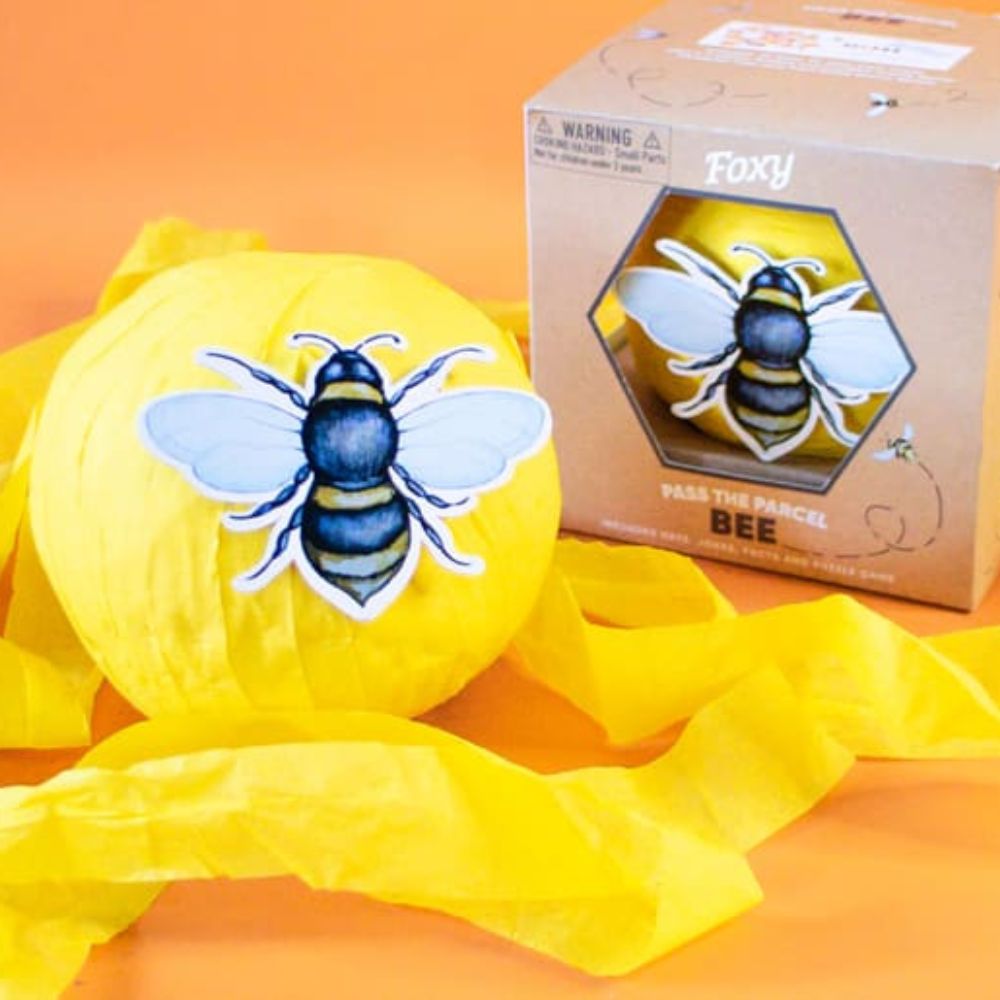 Pass the Parcel Bee by Foxy - Christmas Cracker Warehouse